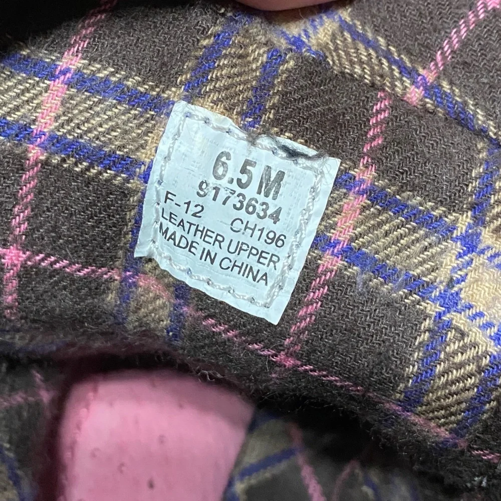 Sperry euc top